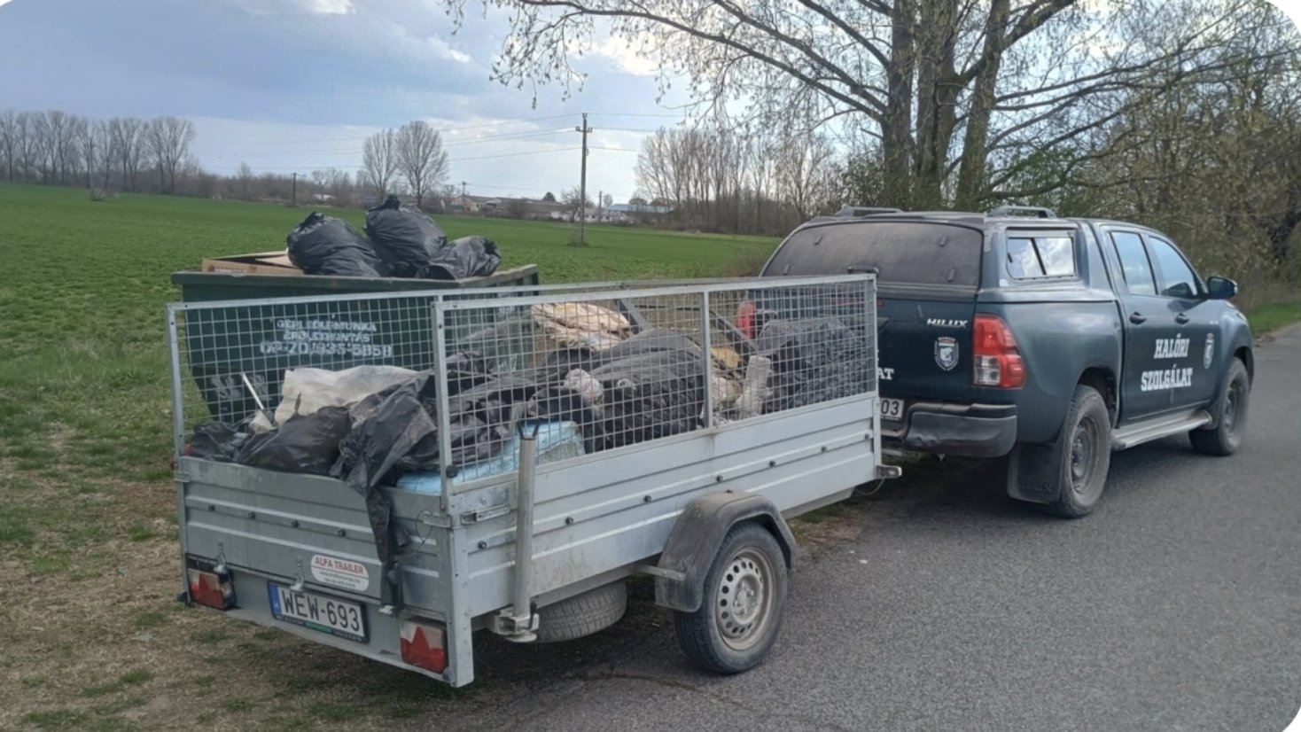 Szemetet szedtünk Dömsödön